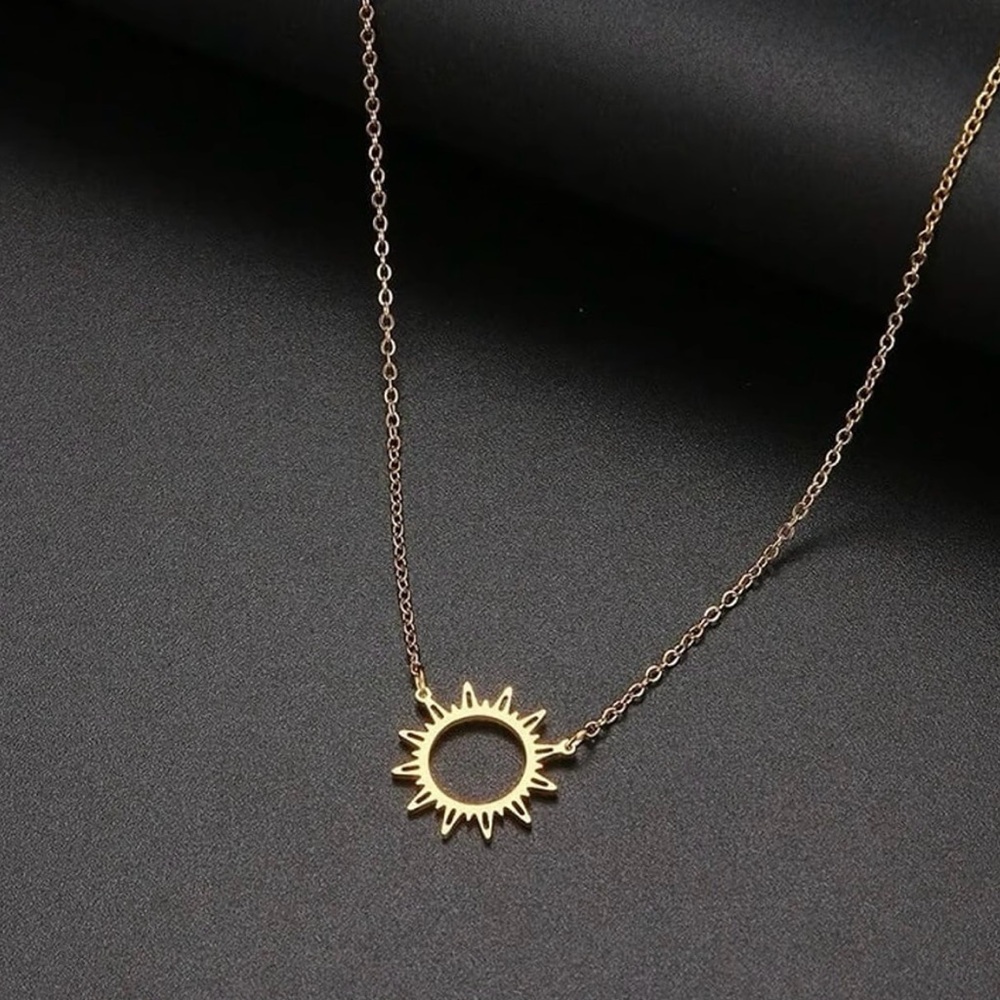 NEW Gold Sun Pendant Necklace